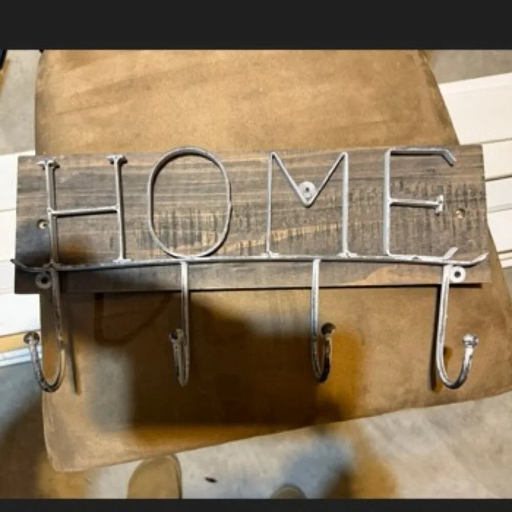 Home 4 Hook wall hanging sign